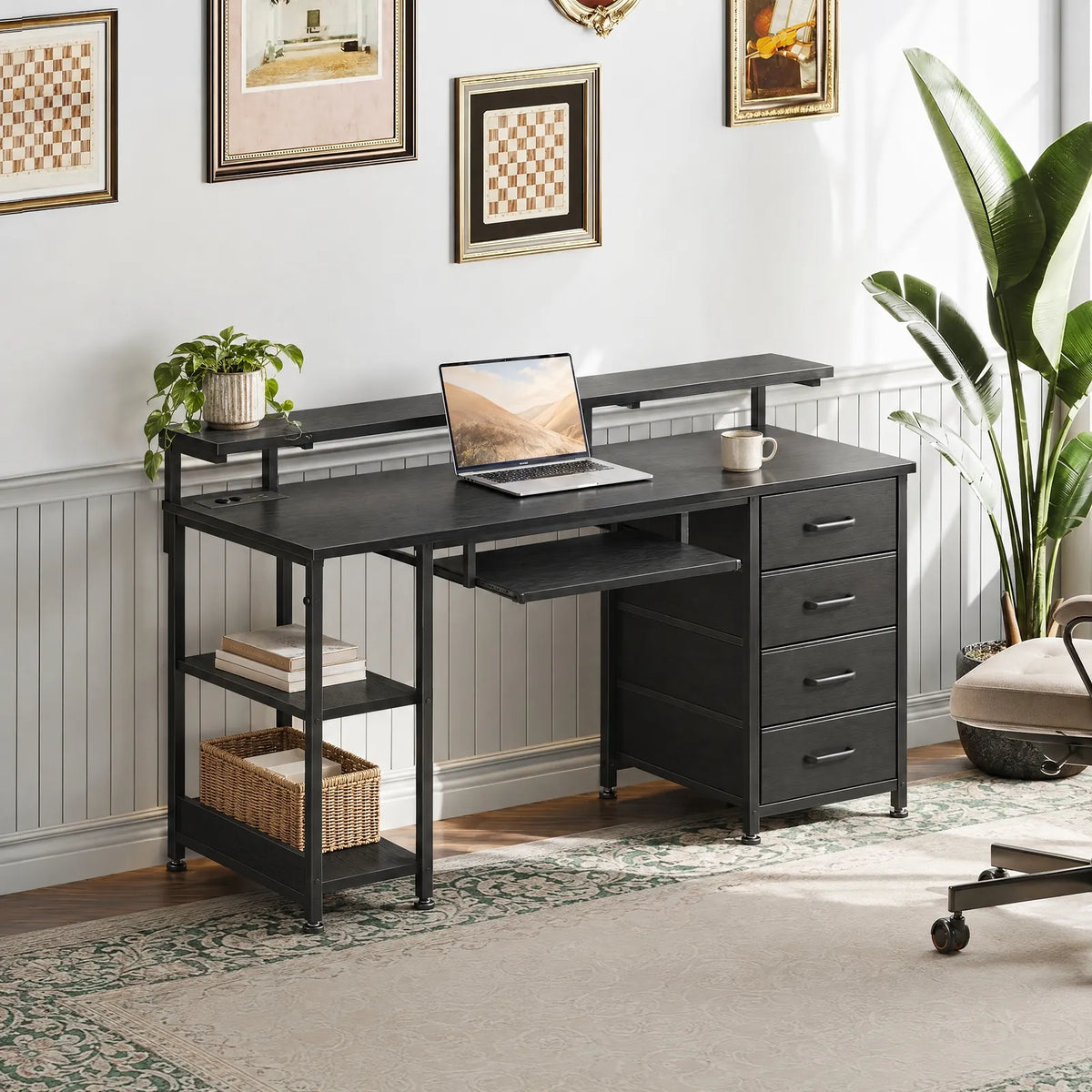 Bureau noir 140 cm avec 4 tiroirs en tissu, prises et ports USB